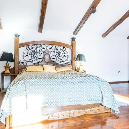 Ferienhaus Stone House Srida Baška Voda